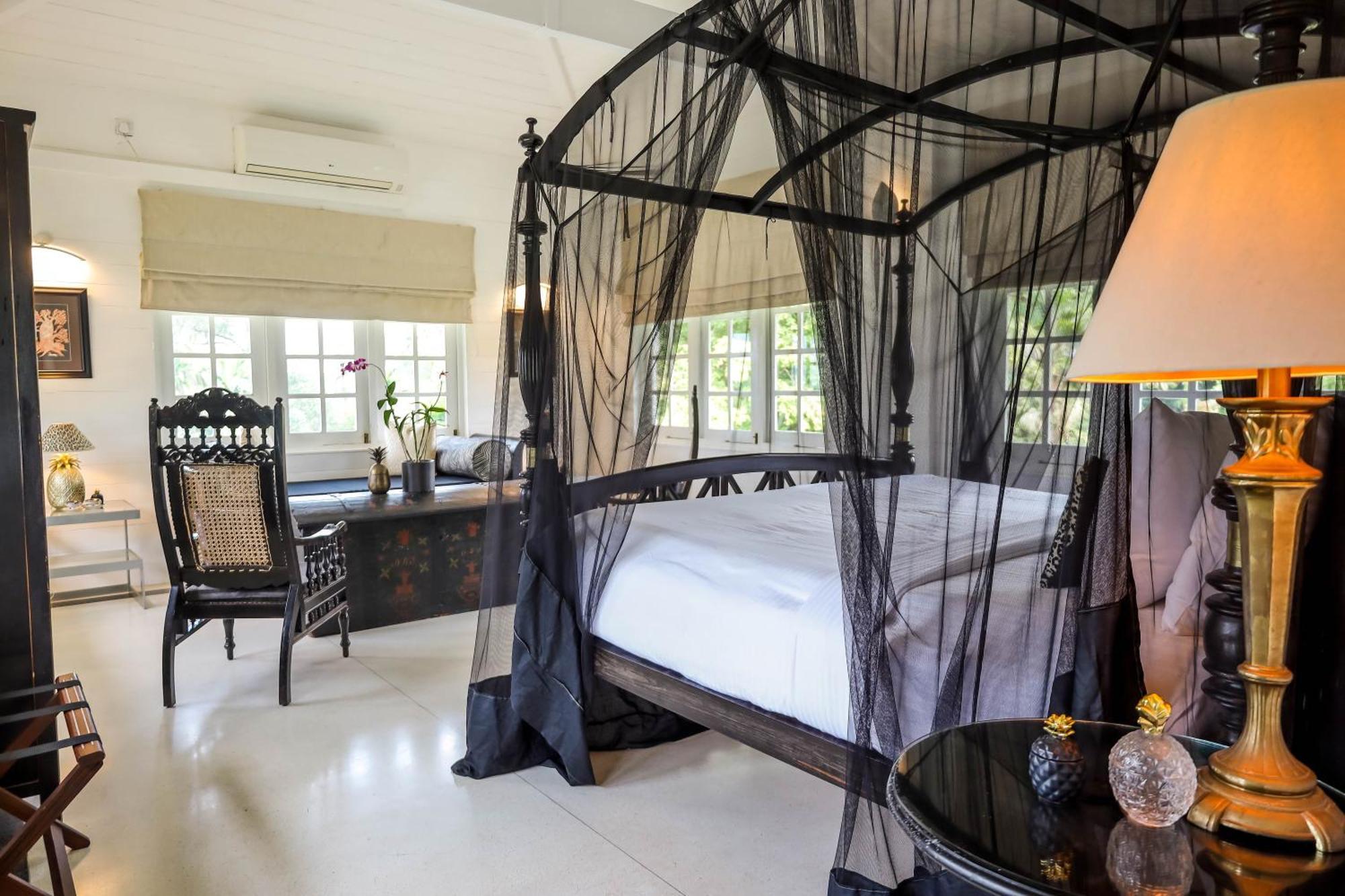 The Flame Tree Estate & Hotel Канди Стая снимка