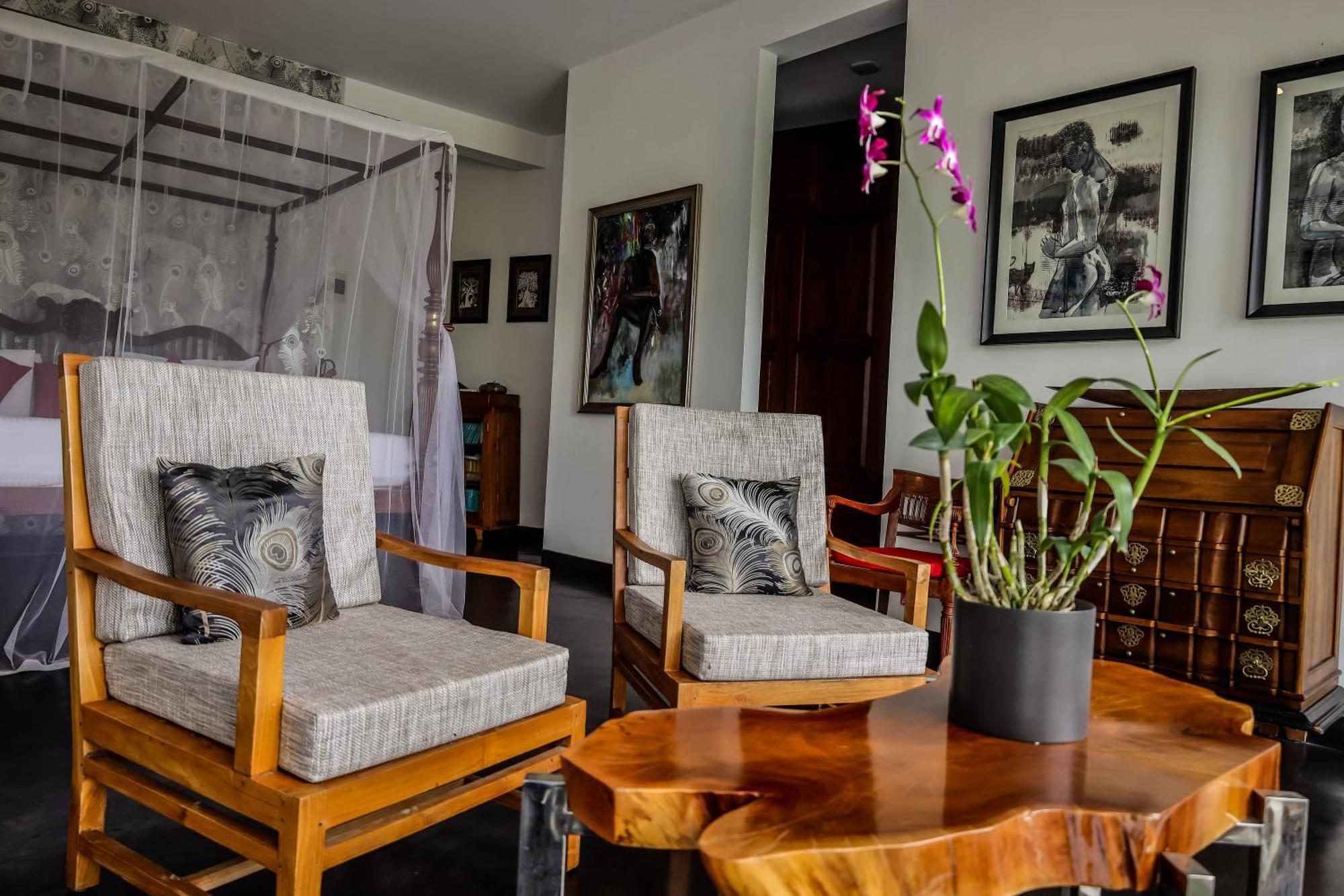 The Flame Tree Estate & Hotel Канди Стая снимка